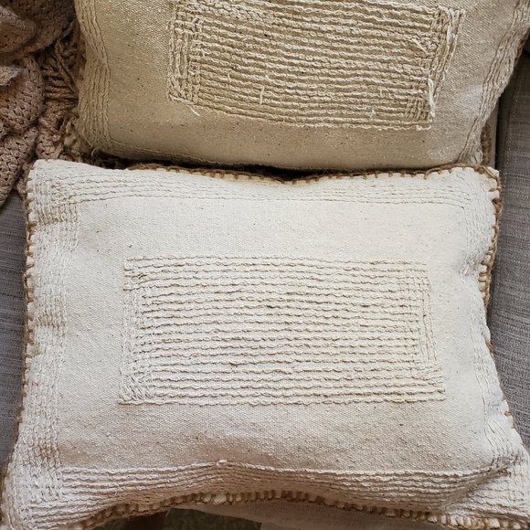 Set of 2 Boho style accent/throw pillows - Picture 2 of 4